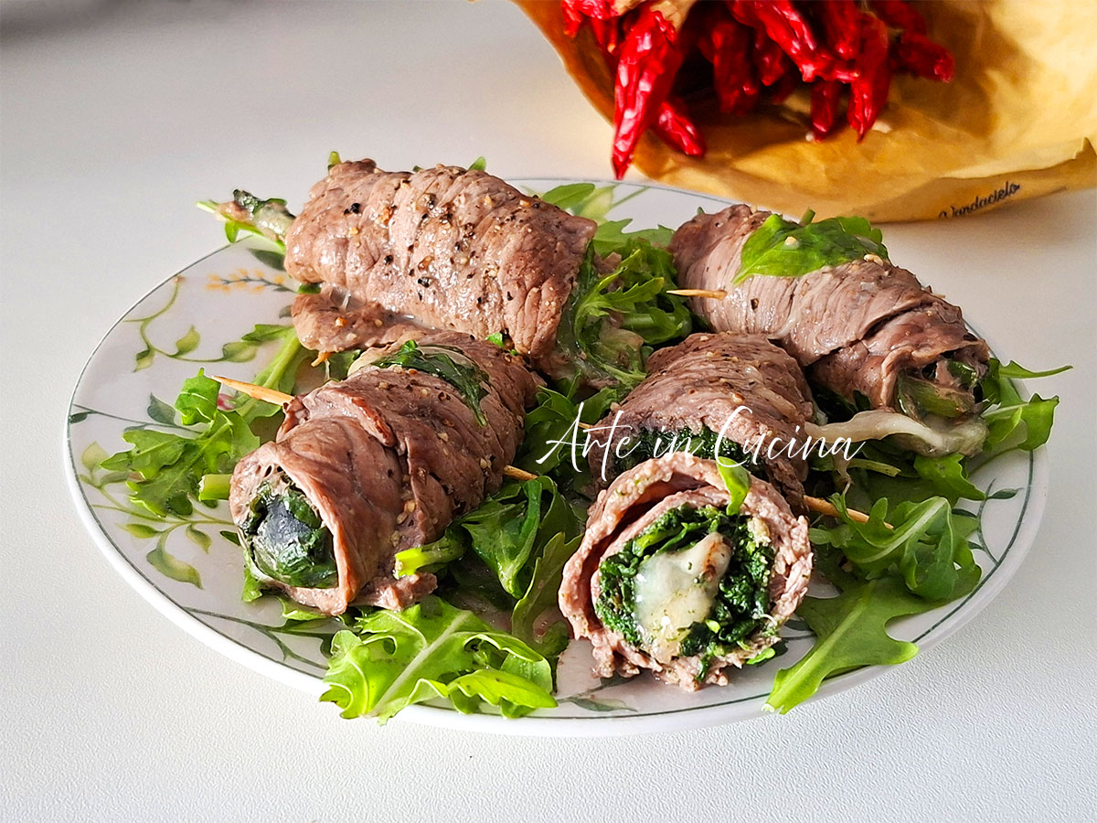 Involtini di manzo in padella ripieni di bieta
