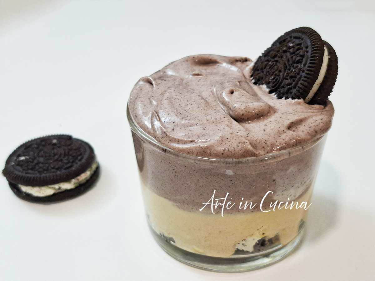 Dolce con biscotti avanzati: coppette oreo e caffè