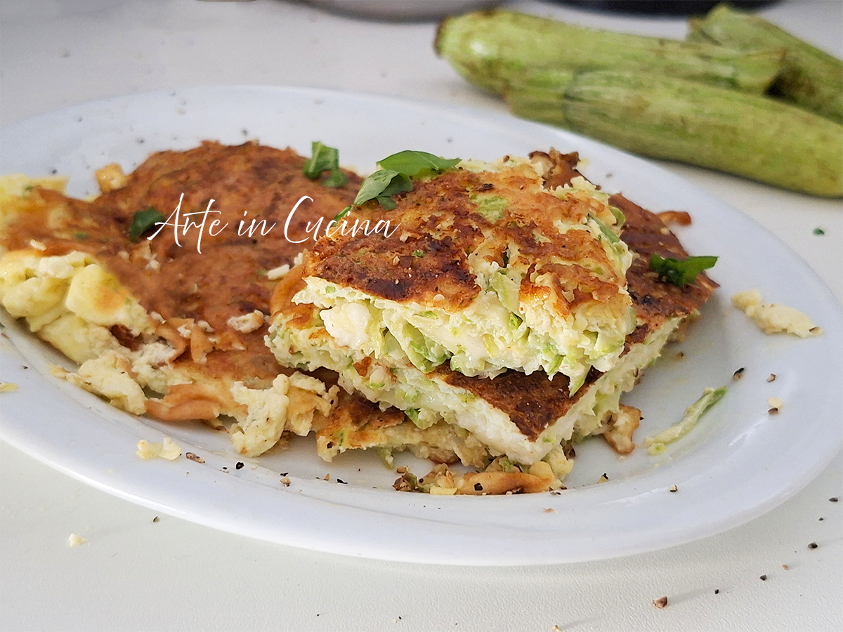 Cosa cucino stasera? 2 zucchine, uova e formaggio per un salvacena veloce