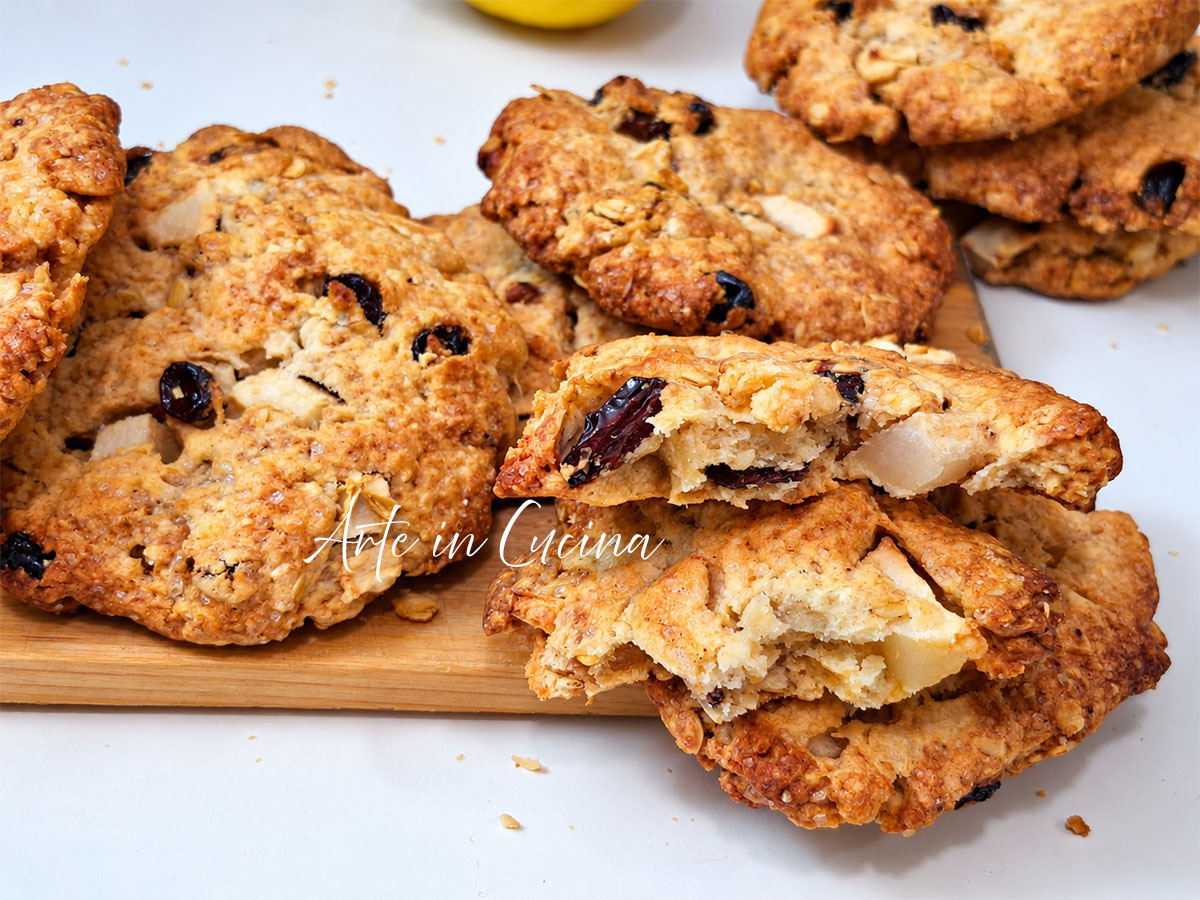 Cookie alle mele e uvetta biscotti semplici e veloci