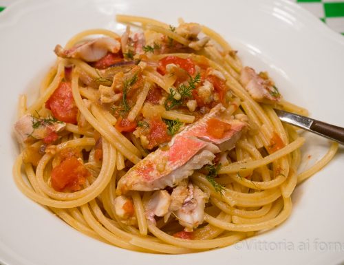 Spaghetti con ragù di triglia alla siciliana