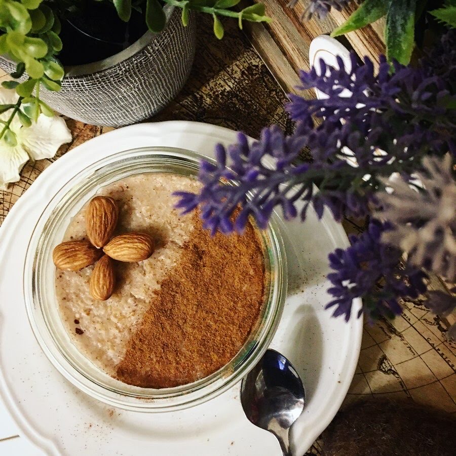 Porridge mandorle e cocco con farina di avena - Volersi bene mangiando