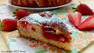 Torta soffice alle fragole e ricotta