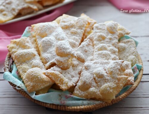 Chiacchiere di carnevale alla panna