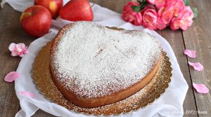 Torta di mele al limone e mascarpone