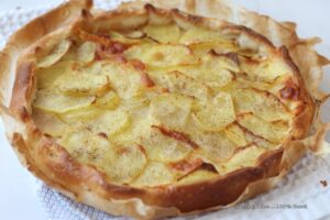 Pizza rustica con patate e prosciutto