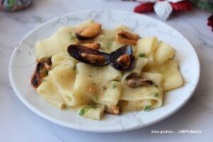 Pasta con crema di patate e cozze