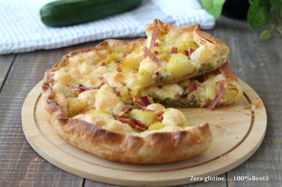 Torta rustica con patate e zucchine sabbiose