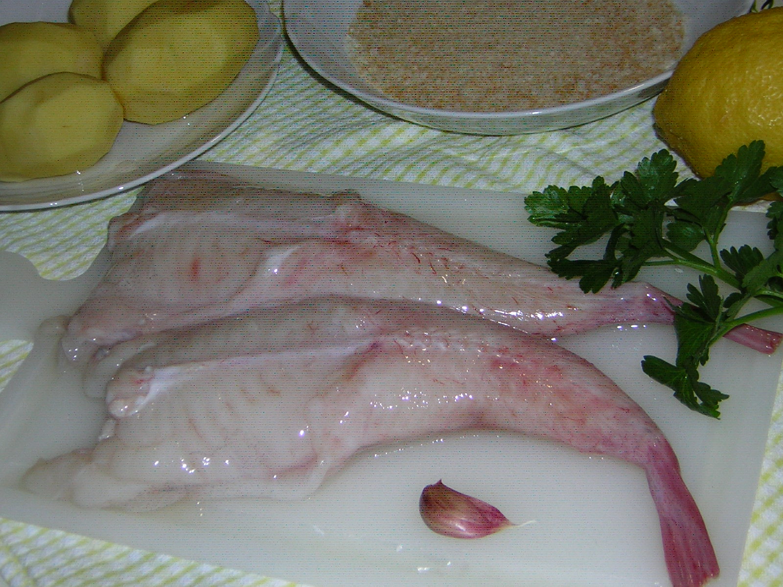 ingredienti per la coda di rospo al forno con patate