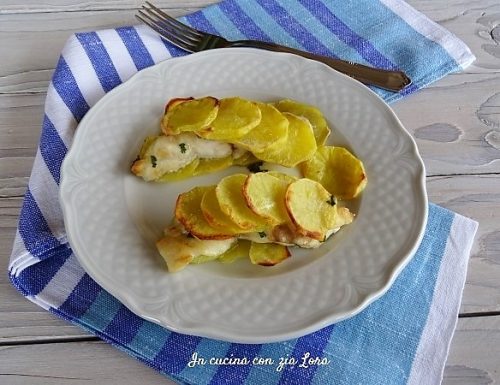 Filetti di persico in crosta di patate