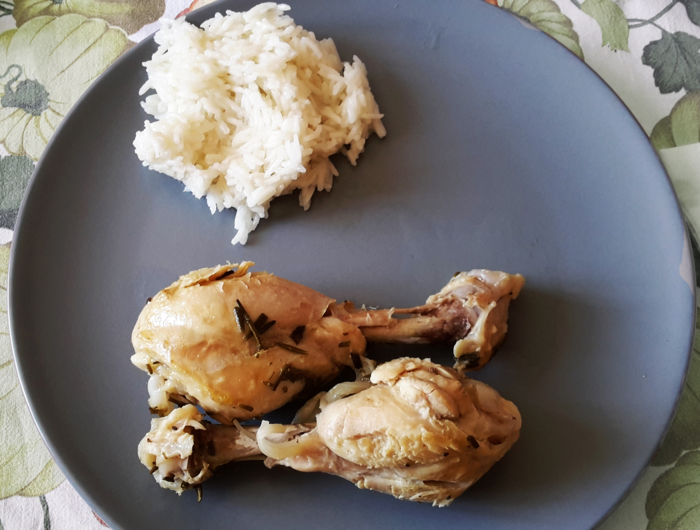 Cosce di pollo con riso basmati